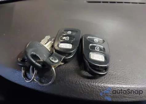 2009 Hyundai Sonata Gls z USA, uszkodzony, nr VIN 5NPET46C39H564604